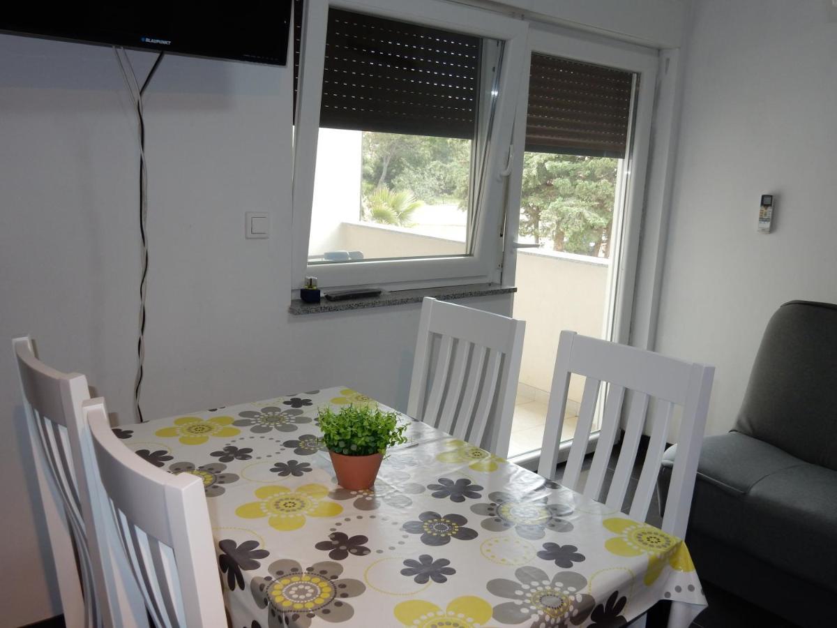 Apartments Ina Medulin Zewnętrze zdjęcie