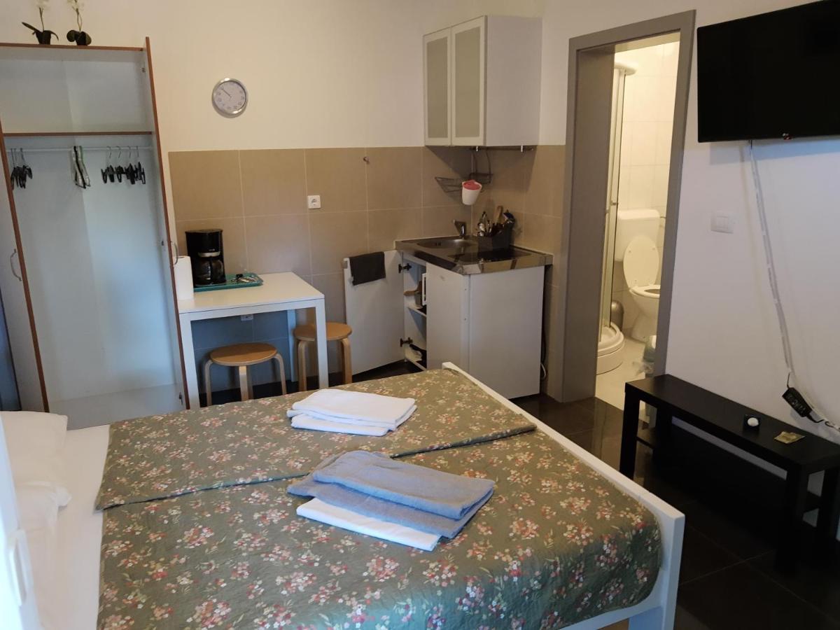 Apartments Ina Medulin Zewnętrze zdjęcie